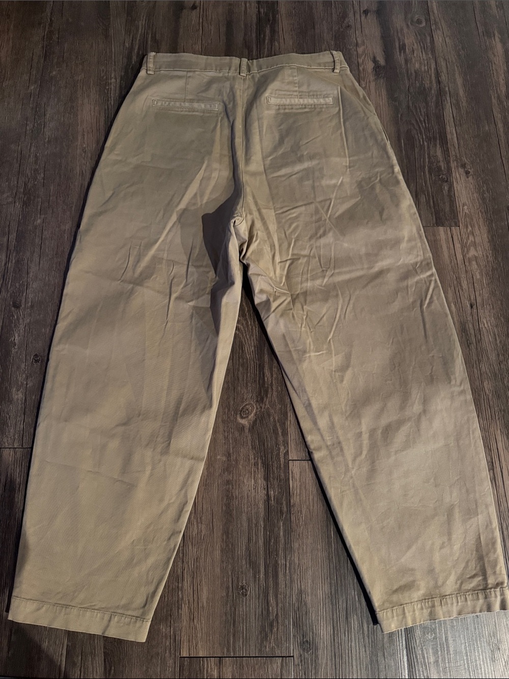 Zara Beige Pleated High-Waist Trousers - Picture 3 of 4